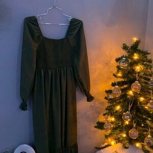 Olive dress ( long and has puffed sleeves)